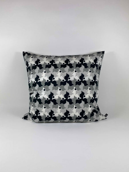 "Geometric Birds-Black and White" 60x60cm cushion cover